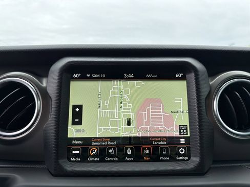 Used 2023 Jeep Wrangler Unlimited Rubicon 4xe w/ Cold Weather Group AWD/4WD image 24