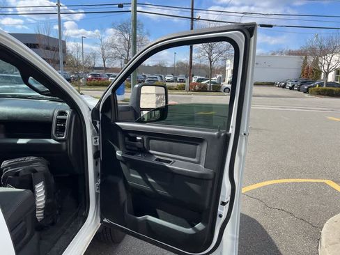 Used 2023 RAM 3500 Tradesman image 23