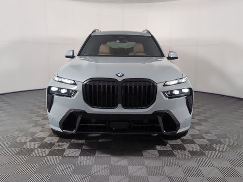 New 2026 BMW X7 xDrive40i w/ Executive Package image 5