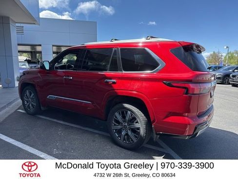 Used 2023 Toyota Sequoia Capstone AWD/4WD image 4