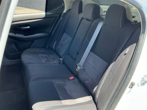 Used 2020 Nissan Sentra SR w/ Lighting Package FWD image 19