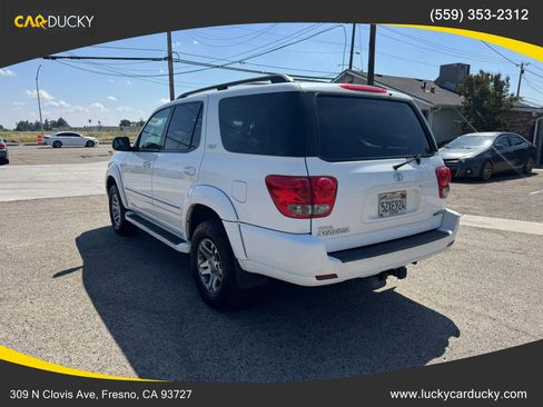 Used 2007 Toyota Sequoia SR5 image 7