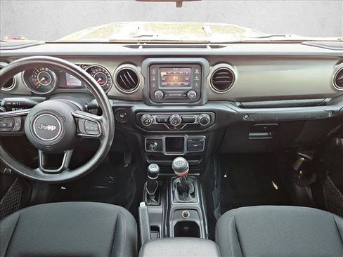 Used 2020 Jeep Gladiator Sport AWD/4WD image 16