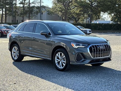 Used 2025 Audi Q3 2.0T Premium image 6