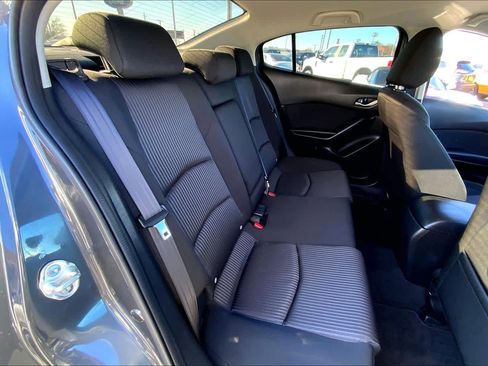 Used 2014 MAZDA MAZDA3 i Touring image 16