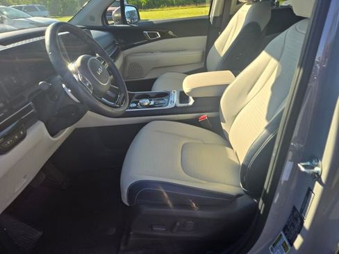 New 2026 Kia Carnival SX Prestige FWD image 6
