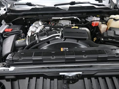 Used 2022 Chevrolet Silverado 2500 High Country image 22