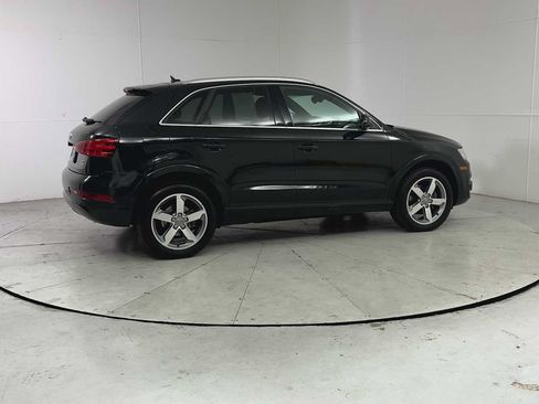 Used 2015 Audi Q3 2.0T Prestige w/ Prestige Package AWD/4WD image 9