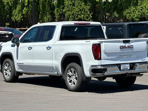Used 2025 GMC Sierra 1500 SLT AWD/4WD image 6