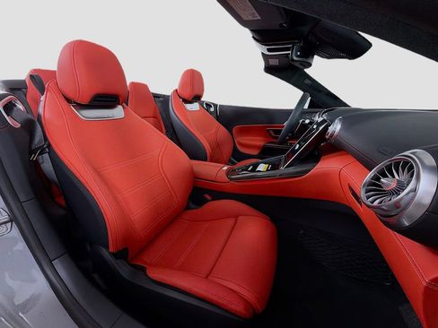 New 2026 Mercedes-Benz SL 55 AMG 4MATIC image 38