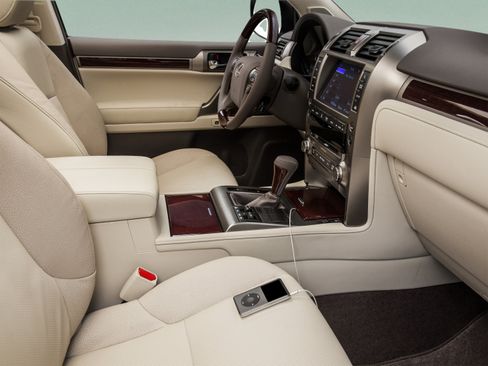 Used 2014 Lexus GX 460 AWD/4WD image 34