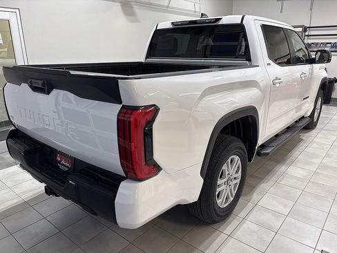 New 2026 Toyota Tundra SR5 AWD/4WD image 4