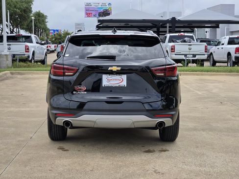 Used 2024 Chevrolet Blazer LT FWD image 6