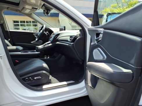 Certified 2025 Acura RDX SH-AWD w/ Technology Package image 15