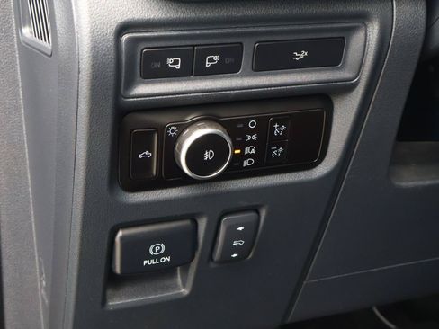 Used 2023 Ford F150 Lariat RWD image 22