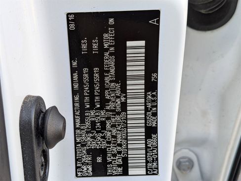 Used 2016 Toyota Highlander Limited image 44