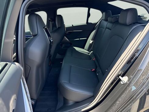 Certified 2025 BMW M5 w/ Carbon Package AWD/4WD image 21