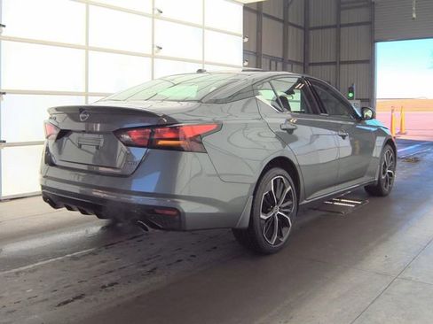 Certified 2024 Nissan Altima 2.5 SR w/ SR Premium Package image 5