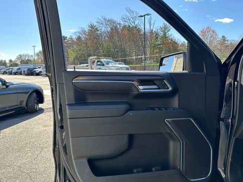 Used 2024 Chevrolet Silverado 1500 LT AWD/4WD image 24