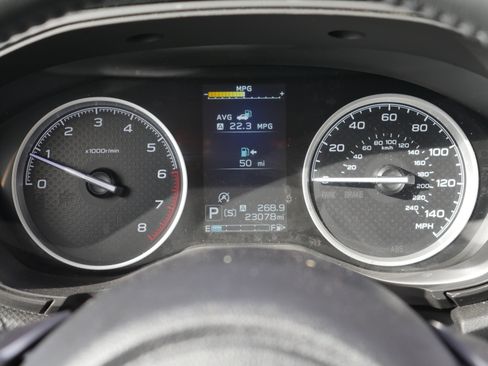 Used 2023 Subaru Forester Premium image 8