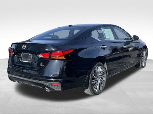 Certified 2025 Nissan Altima 2.5 SL AWD/4WD image 5