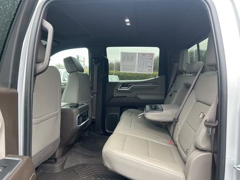 Used 2022 Chevrolet Silverado 1500 LTZ image 14