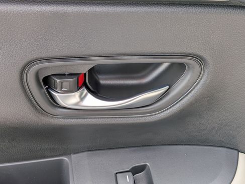 New 2026 Honda HR-V LX image 26