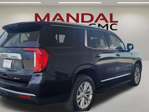 Used 2023 GMC Yukon SLT AWD/4WD image 5