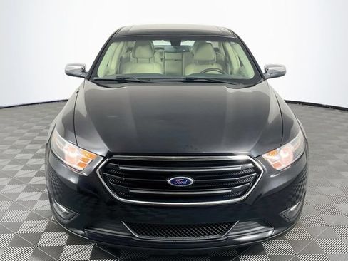 Used 2016 Ford Taurus Limited FWD image 3