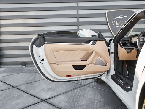 Used 2024 Porsche 911 Turbo image 25