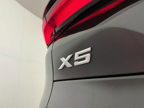 Certified 2025 BMW X5 sDrive40i image 33