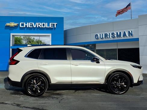 Used 2025 Honda CR-V Sport Touring image 2