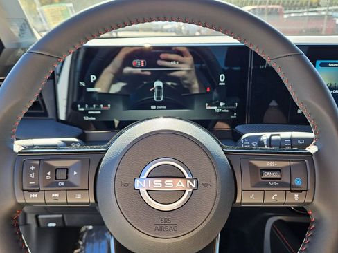 New 2026 Nissan Kicks SR image 24