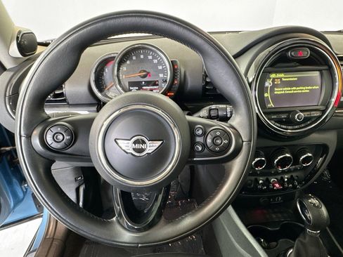 Used 2017 MINI Cooper Clubman ALL4 image 11