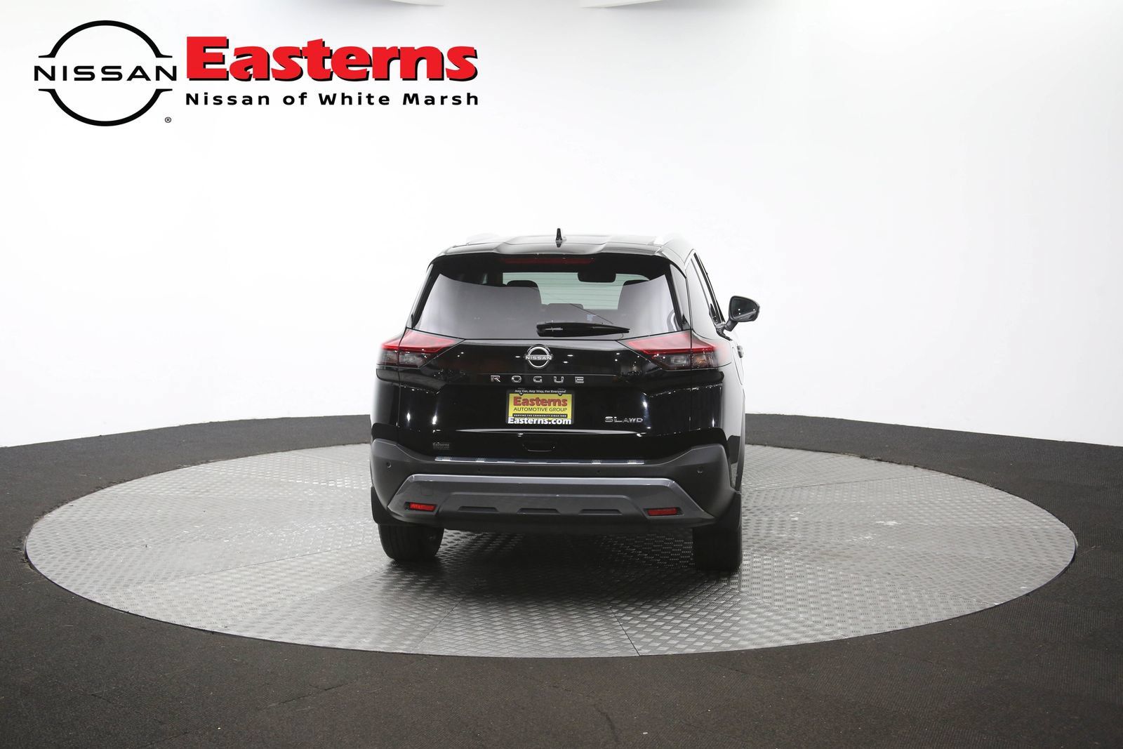 Used 2023 Nissan Rogue SL AWD/4WD image 39