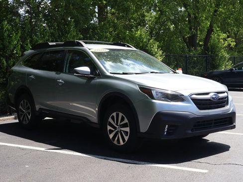 Used 2020 Subaru Outback Premium AWD/4WD image 10