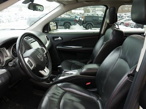 Used 2018 Dodge Journey GT w/ Nav & Sun Group image 3