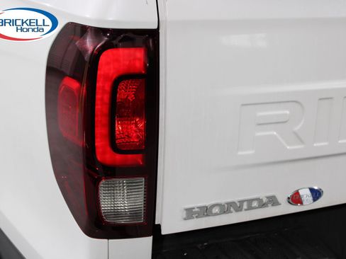 Used 2025 Honda Ridgeline RTL image 12