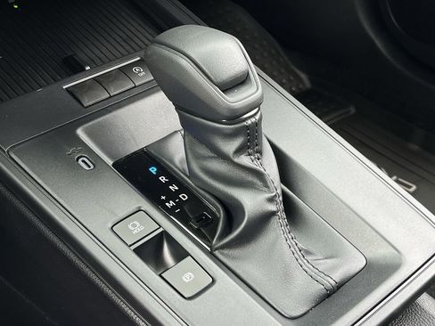 New 2026 Toyota Corolla Cross LE FWD image 17