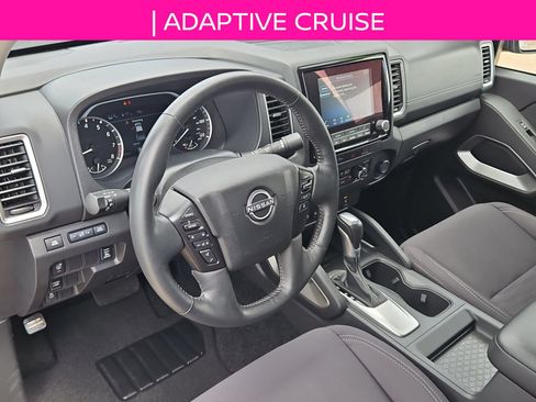 Used 2024 Nissan Frontier SV w/ SV Convenience Package RWD image 11