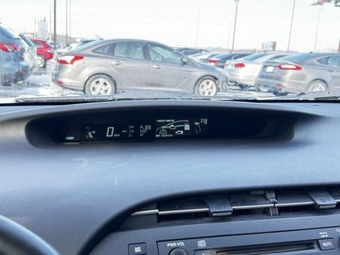 Used 2011 Toyota Prius Two image 3