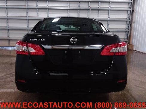 Used 2015 Nissan Sentra S image 8