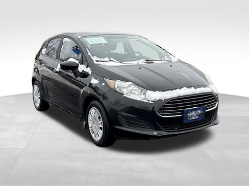 Used 2015 Ford Fiesta S image 4