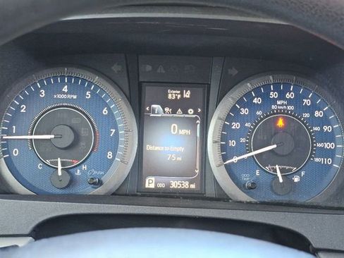 Used 2020 Toyota Sienna L image 19