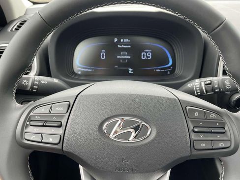 New 2026 Hyundai Venue SEL image 39