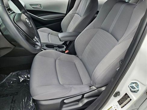 Used 2024 Toyota Corolla SE FWD image 15