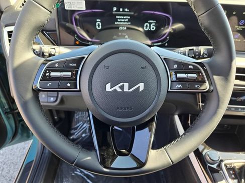 New 2026 Kia Seltos S FWD image 17