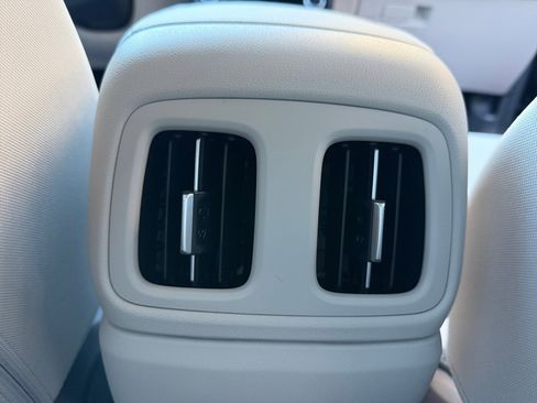 Certified 2026 Hyundai Tucson Blue SE image 32