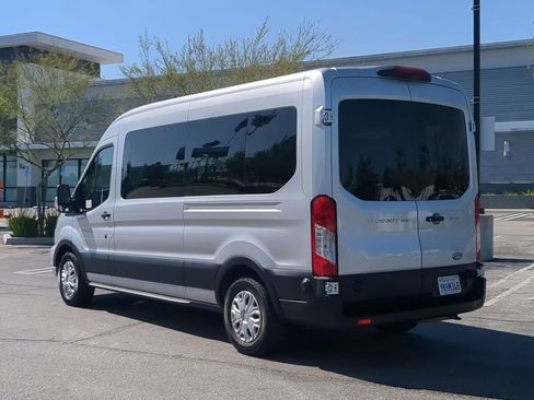 Used 2024 Ford Transit 350 XLT RWD image 4