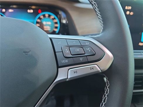 New 2026 Volkswagen Atlas SE image 23